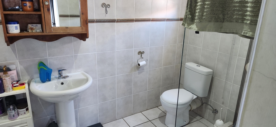 4 Bedroom Property for Sale in Dana Bay Western Cape